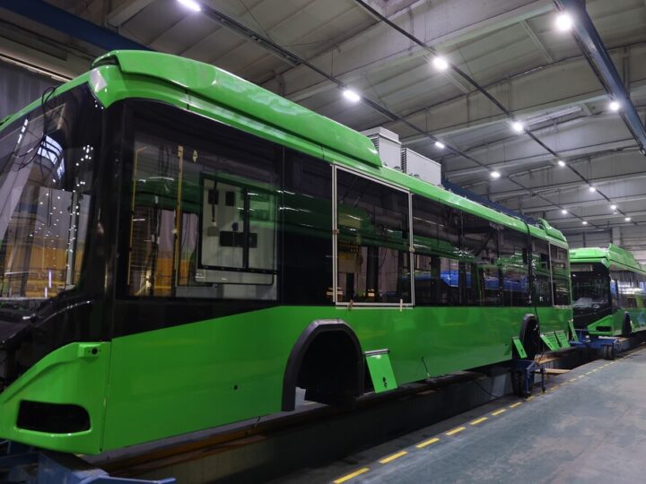 Autobusy zamiast pociągów: Modernizacja linii Słupsk-Lębork wstrzymuje ruch kolejowy