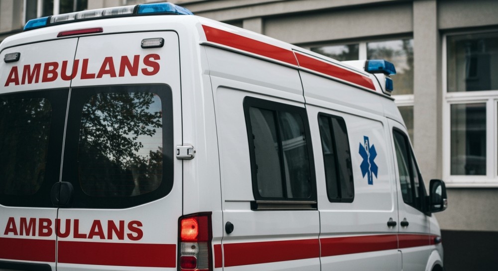 Policyjna interwencja w Słupsku: Policjanci eskortowali rodzącą mamę do szpitala, Mia przyszła na świat zdrowa!
