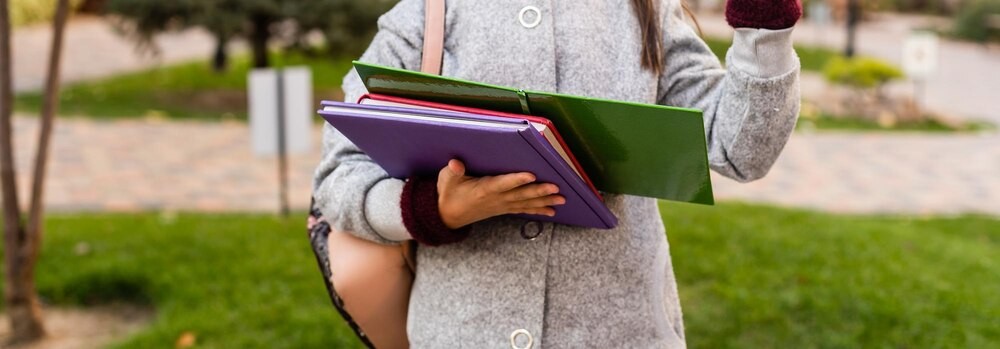 ZUS w Studio Słupsk: Świadczenia, zwolnienia i edukacja dla młodzieży