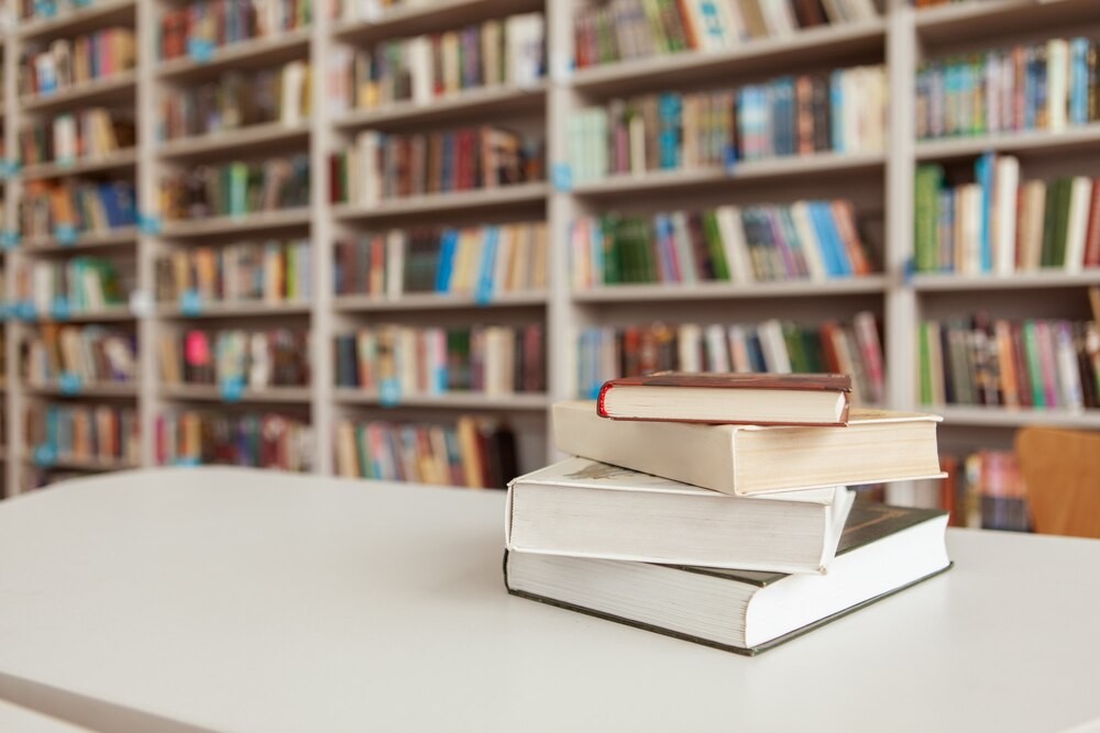 Nocna przygoda wśród książek: dołącz do Nocy Bibliotek!