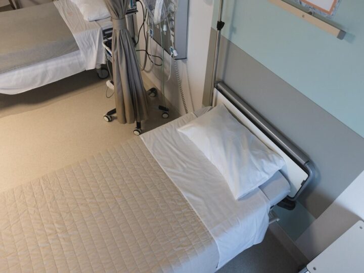 Różowy październik: jak profilaktyka raka piersi może zmienić Twoje życie