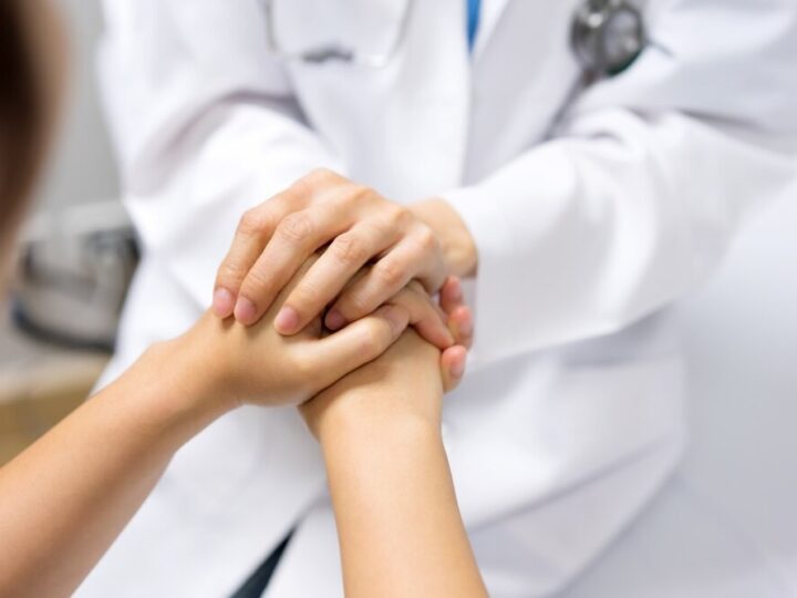 Bezpłatny Telefon Wsparcia dla Seniorów: 537 375 505