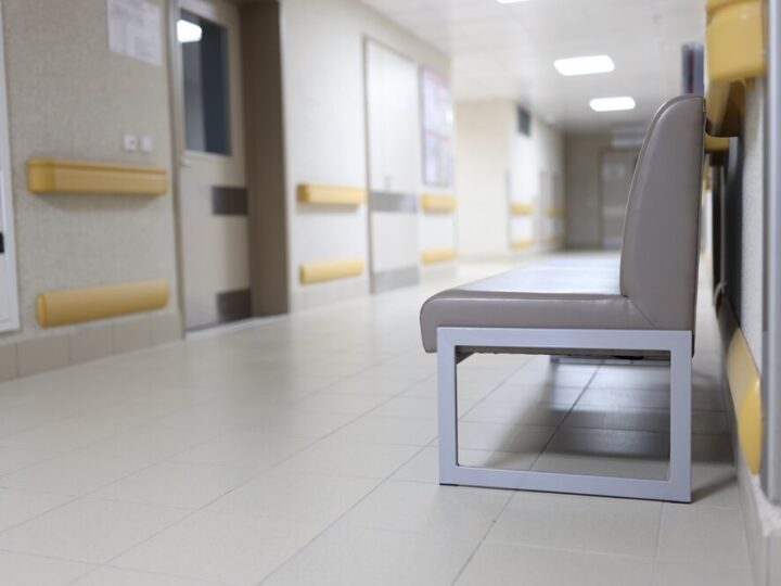 Darmowe badania densytometryczne w Kobylnicy: mieszkańcy dbają o zdrowie kości