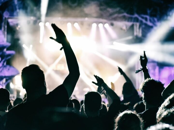 Kobylnica świętuje 15-lecie kultury: Jubileuszowy koncert pełen muzyki na żywo