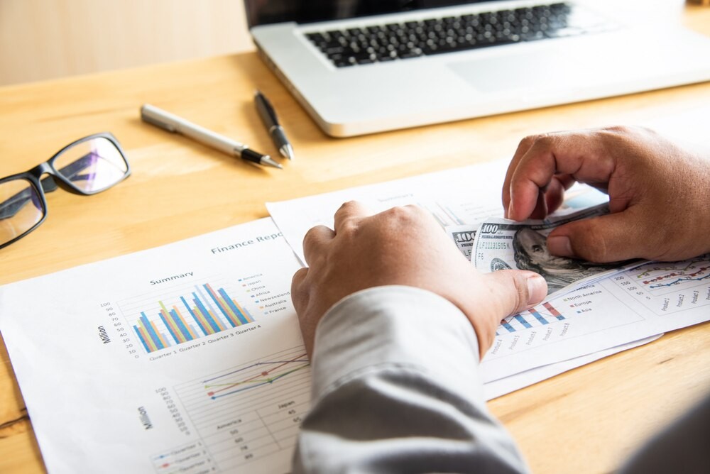 Jak płacenie podatków w Redzikowie wpływa na życie mieszkańców?