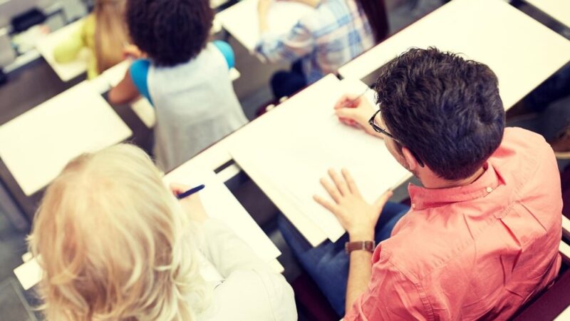 Młodzi artyści oczarowali publiczność podczas XV finału konkursu poezji miłosnej w Kobylnicy