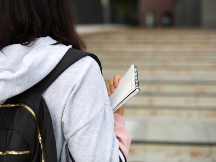 Młodzież z Pomorza walczy w ortograficznym konkursie w Damnicy