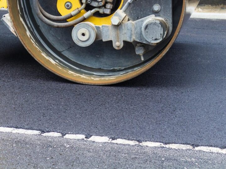 Prace drogowe powodują objazdy na trasie Żelkowo – Świecichowo