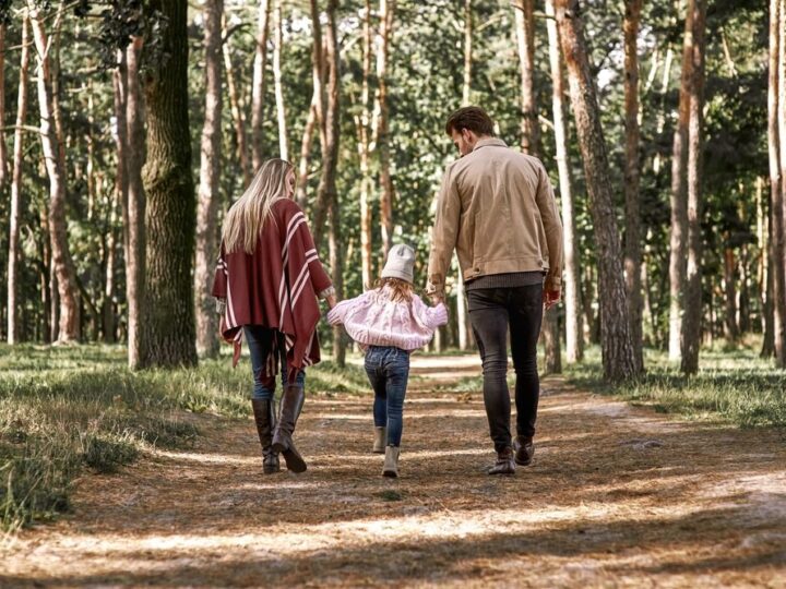 Kreatywne wyrażenie „Moja rodzina” w konkursie plastycznym