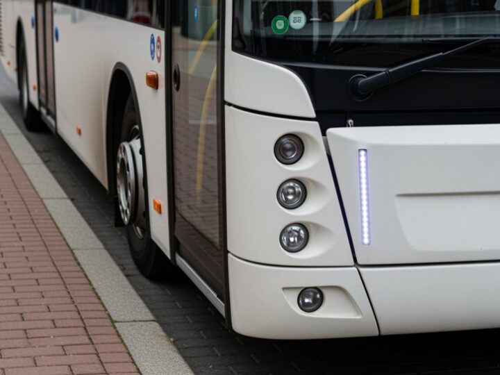 Utrudnienia na linii 1: zmiany tras i przystanków 21 kwietnia