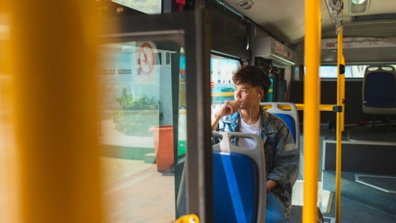 Nowe wiaty przystankowe – lokalna legenda w Główczycach!