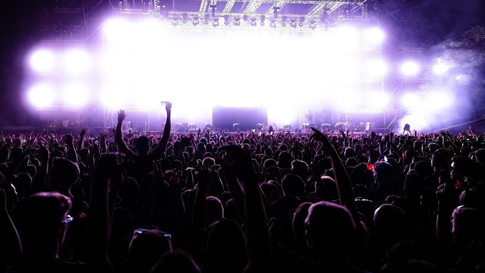 Integracja i radość na festynie „Świat SuperMocnych” w Kobylnicy