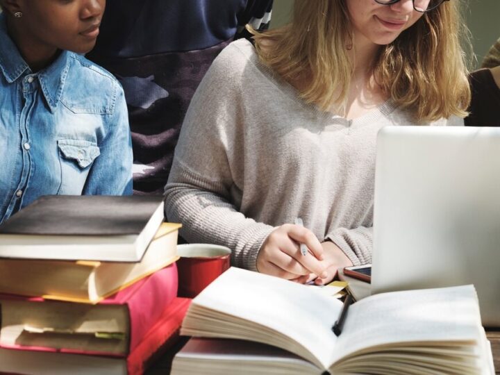 Edukacja i zdrowie w Słupsku zyskują nowe wsparcie dzięki porozumieniom