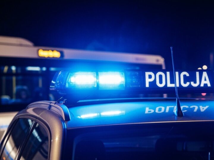 Słupscy policjanci prowadzą praktyki terenowe dla przyszłych funkcjonariuszy z lokalnej szkoły policyjnej.