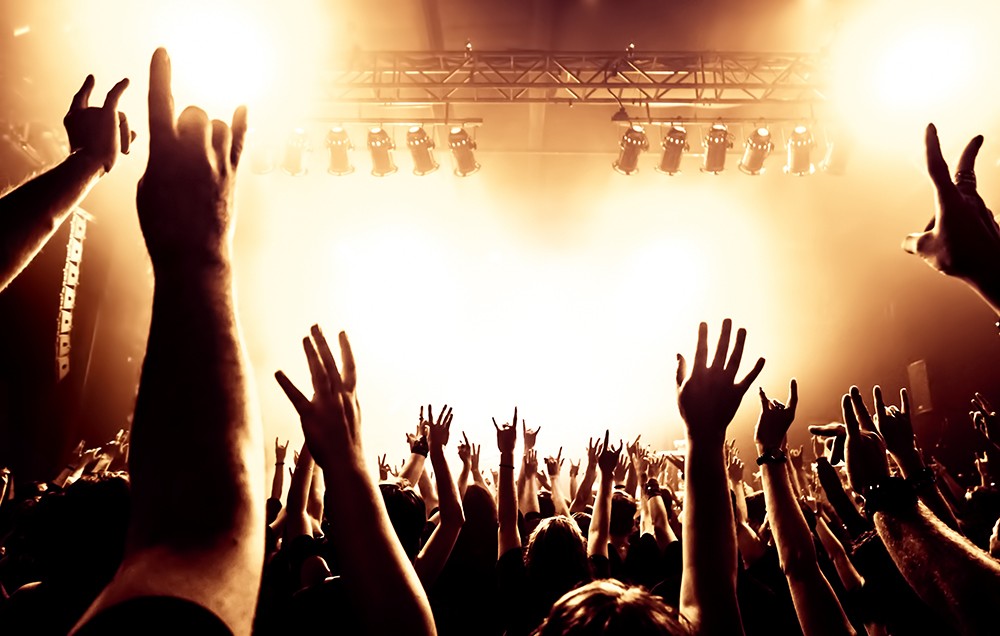 Muzyczne wspomnienia w Damnicy: koncert „Wielcy Nieobecni” już 13 listopada!