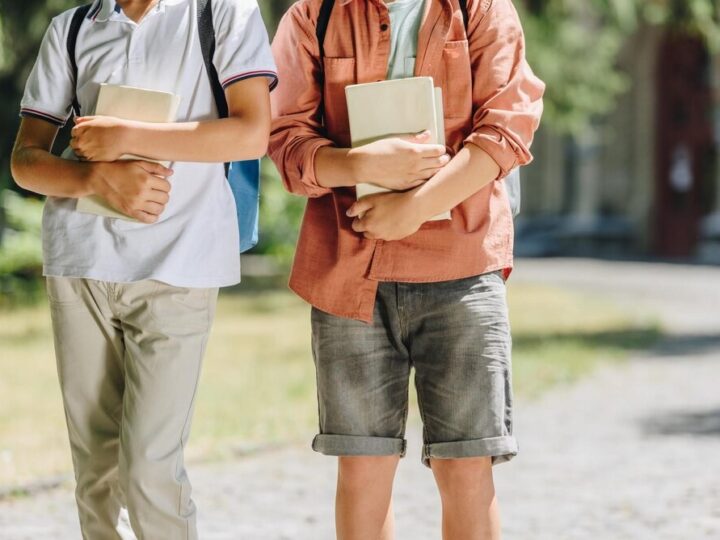 Pierwszoklasiści w Damnie z dumą rozpoczęli swoją edukacyjną podróż