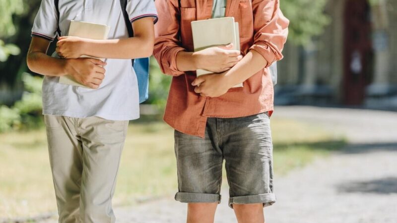 Pierwszoklasiści w Damnie z dumą rozpoczęli swoją edukacyjną podróż